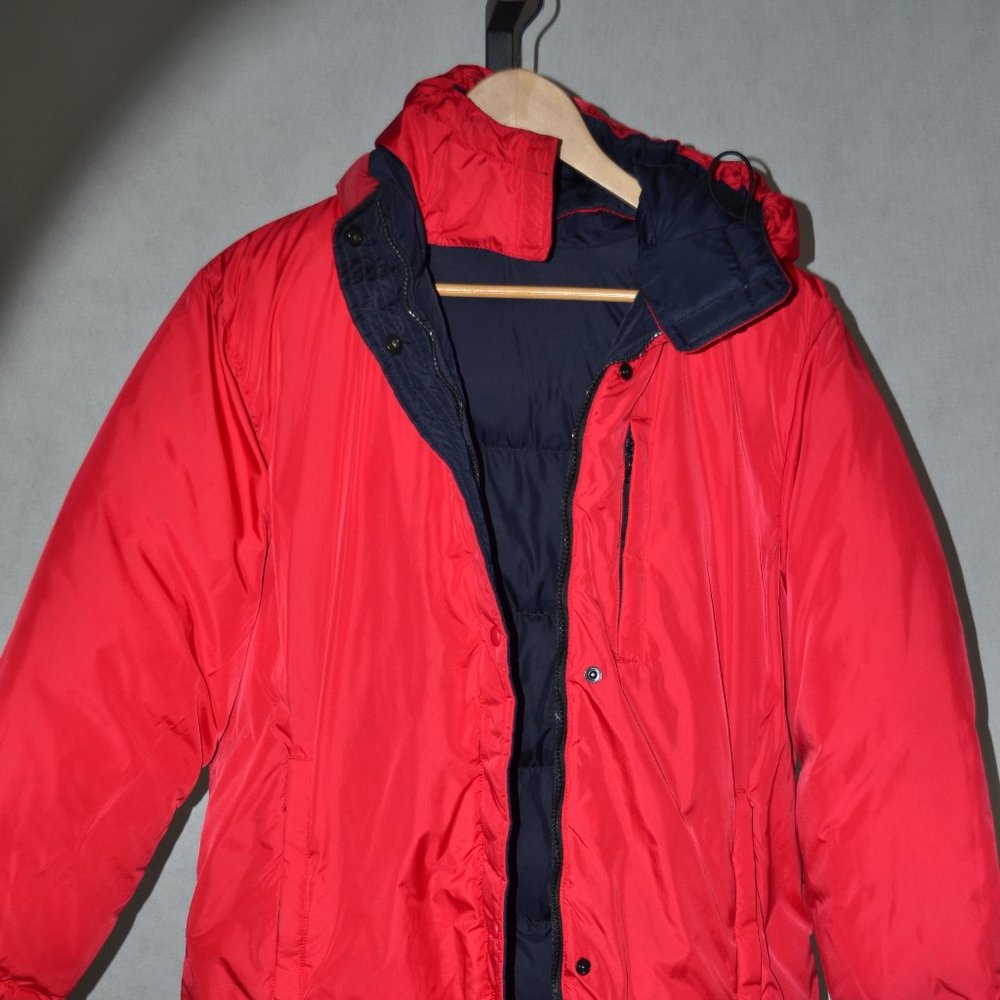 LANDS '  END KIDS REVERSIBLE RED & BLACK SIZE  M 10/12